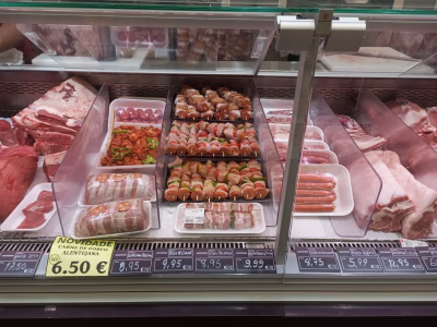 recebemos a carne dos nossos fornecedores de confiança Socremer